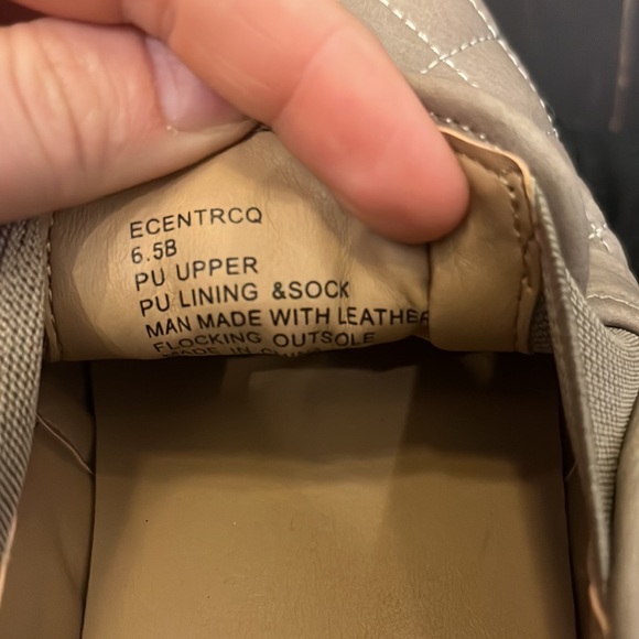 Steve Madded Quilted Slip Ons - Picture 6 of 6